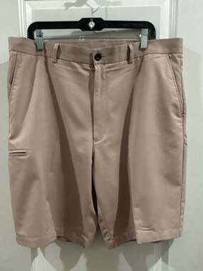 SLAM Men's Performance Golf Tech Shorts in tan
